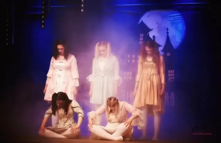 Ghost Marionetten – Europa-Show-Tanzgarde