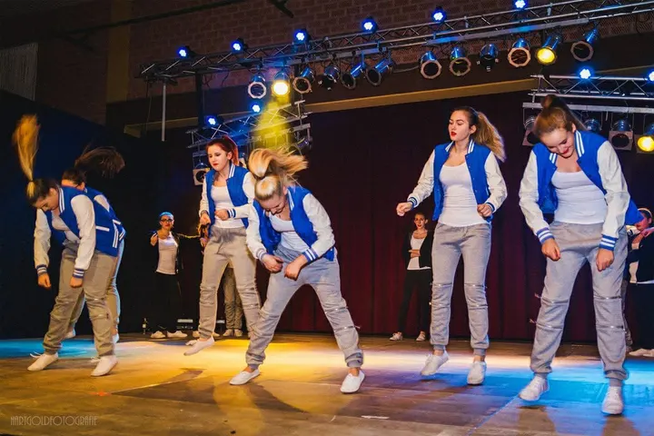 Dessert – Europa-Show-Tanzgarde