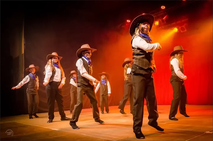 Western – Europa-Show-Tanzgarde
